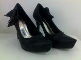 Scarpin  Preto Meia Pata