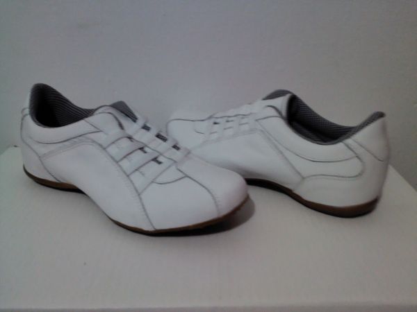 Sapatênis c/ Cadarço Embutido