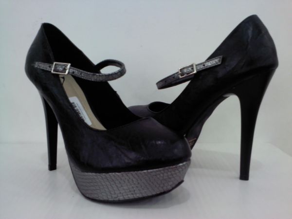 Salto Alto Boneca Preto Meia Pata Cinza