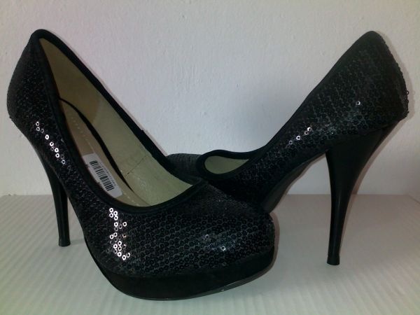 Salto Alto Boneca Lantejoula Preto